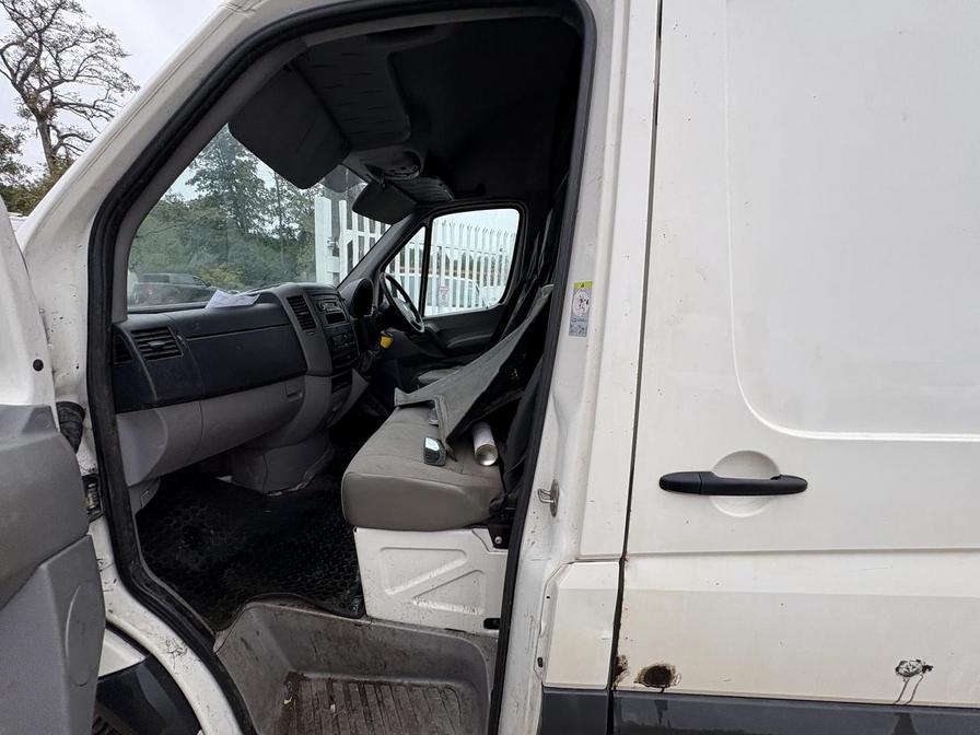 2006 Volkswagen Crafter – Model: Crafter CR35 136 LWB – VU56OWZ