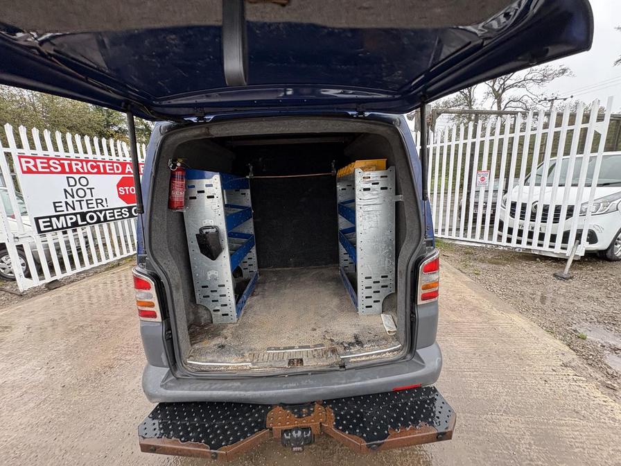 2007 Volkswagen Transporter – Model: Transporter T32 102 TDI LWB – WD07JVO