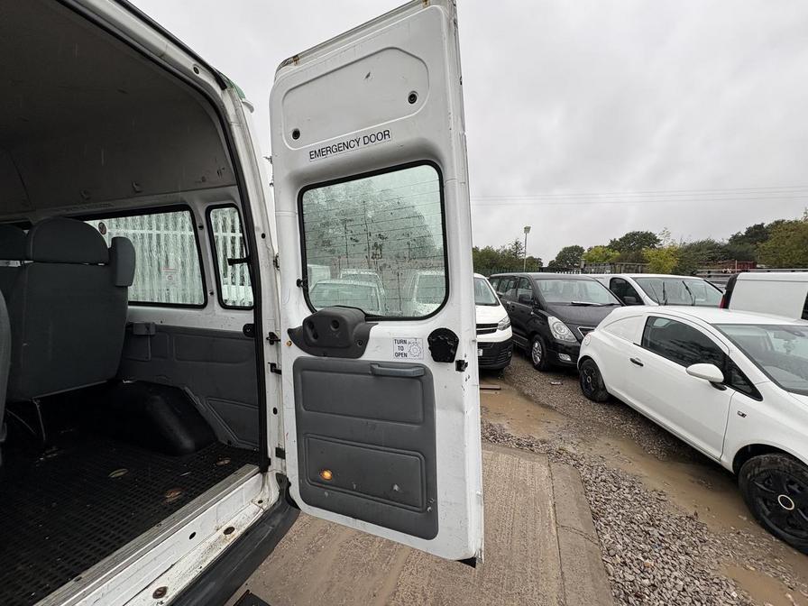 2008 Ford Transit Transit 100 15-Seat RWD – SJ08ZFL