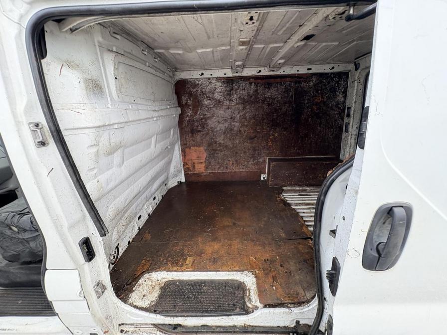 2014 Nissan Primastar – Model: Primastar SE DCI SWB – PN14EYO