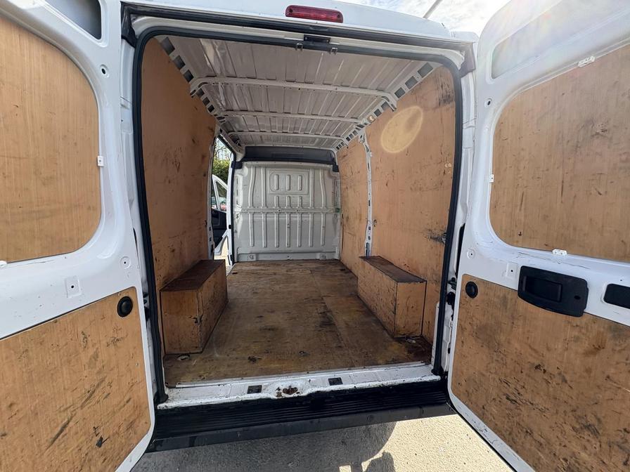 2022 Peugeot Boxer Boxer 335 Professional L2H2 Blue HDi – NL22BLX