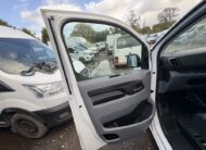 2022 Vauxhall Vivaro – Model: Vivaro  F2900 Dynamic S/S – FD71NBM