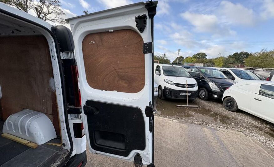 2018 Vauxhall Vivaro Vivaro  2900 Sportive CDTi – DN68YTX