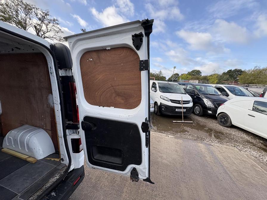 2018 Vauxhall Vivaro Vivaro 2900 Sportive CDTi – DN68YTX