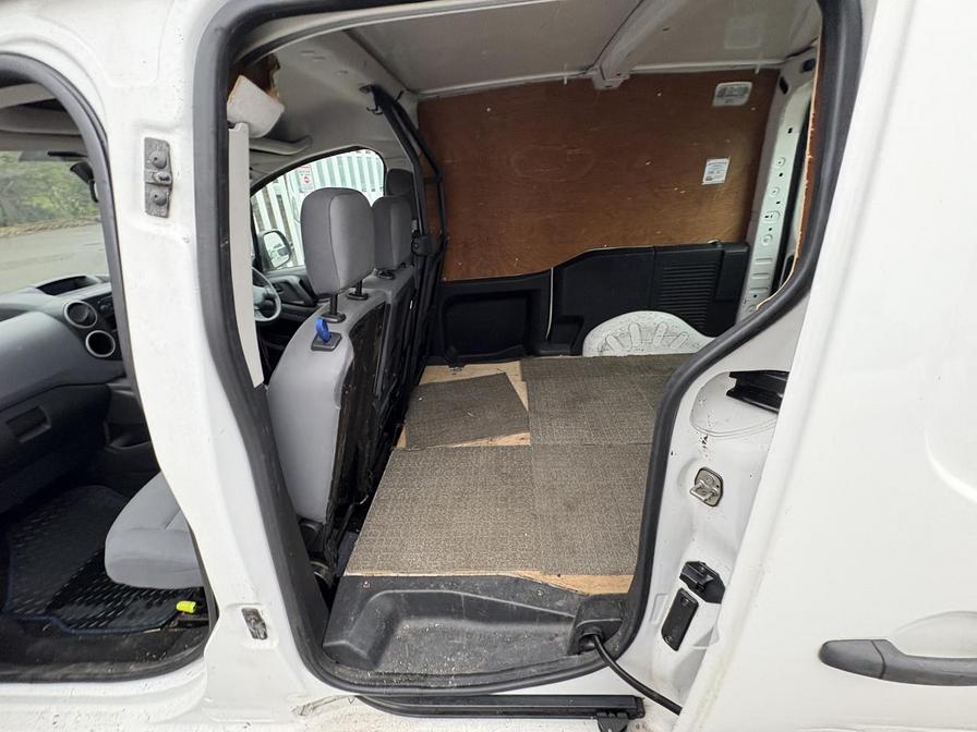 2014 Citroen Berlingo – Model: Berlingo 625 Enterprise HDI – WP64JVZ