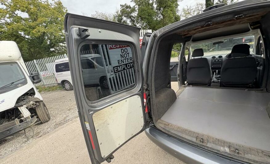 2014 Volkswagen Caddy Caddy C20 Highline TDI BlueMotion Technology Semi-Auto – LR14XKH