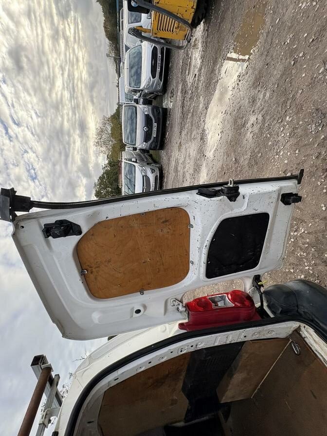 2012 Peugeot Partner – Model: Partner 850 S L1 HDi – GF12UBN