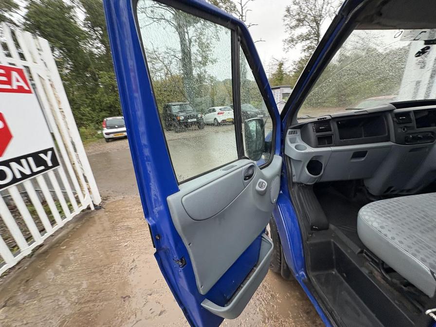 2011 Ford Transit – Model: Transit 100 T350 LWB RWD – BT11PFJ