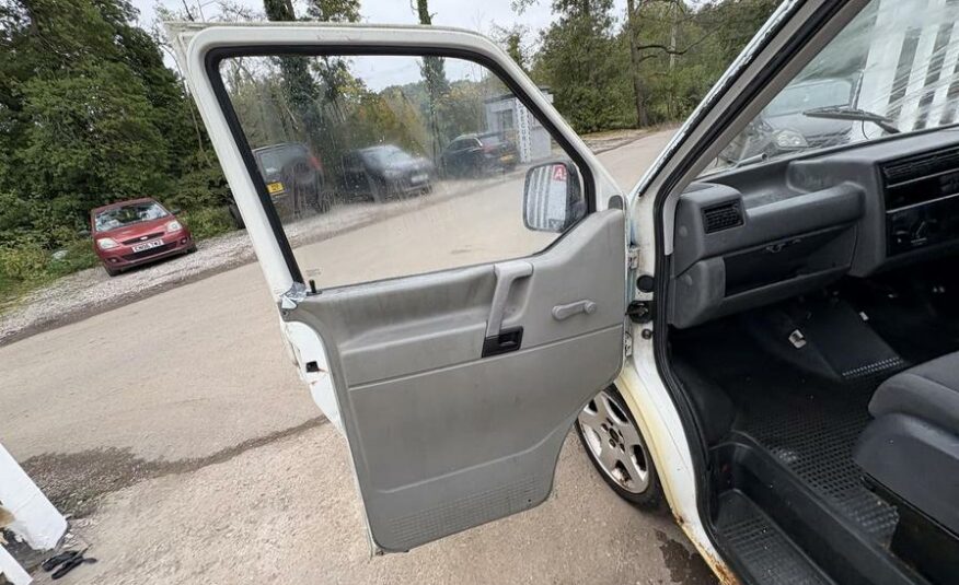 1997 Volkswagen Transporter – Model: 1000 TD SWB – R507UAN