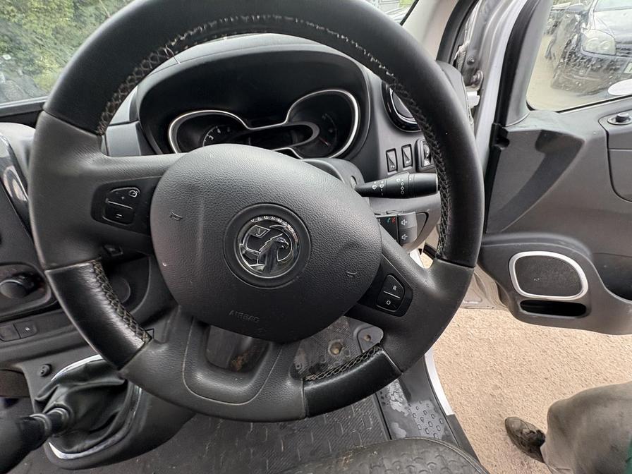 2017 Vauxhall Vivaro – Model: Vivaro  2900 Sportive CDTi – DN67APF