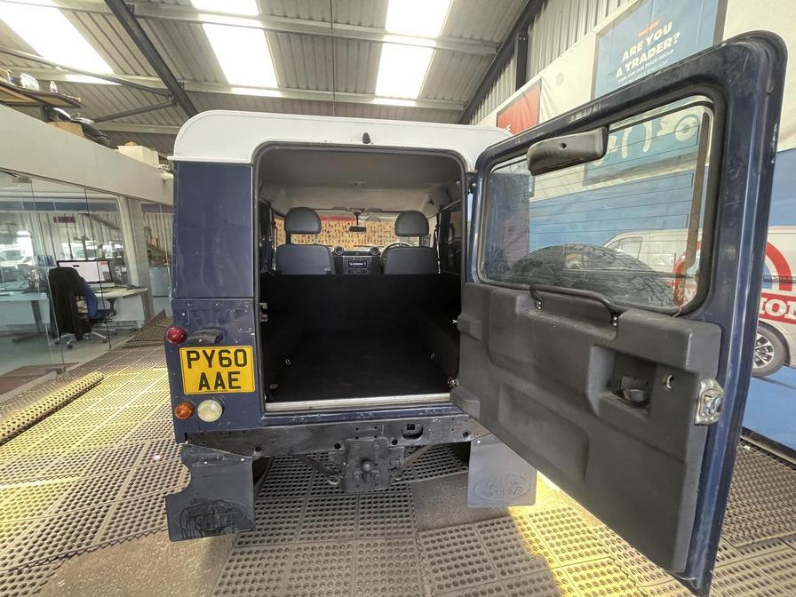 2010 Land Rover Defender 90 – Model: Defender 90 Hard Top TD – PY60AAE