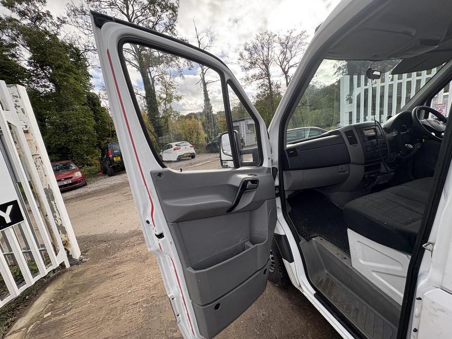 2015 Mercedes-Benz Sprinter – Model: Sprinter 313 CDI – OV64JXA