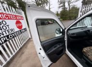 2016 Vauxhall Combo – Model: Combo 2000 L1H1 CDTi S/S ecoFLEX – EN16VSD