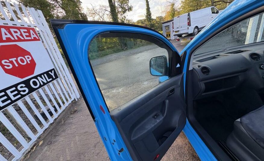 2011 Volkswagen Caddy MaxI Caddy Maxi C20 TDI – FG61DDZ