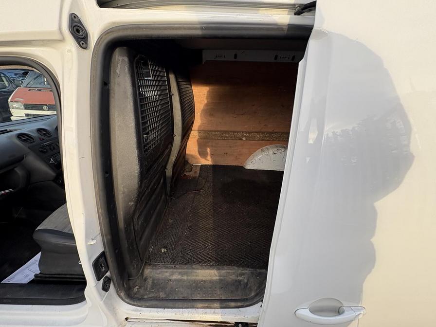 2012 Volkswagen Caddy – Model: Caddy C20 TDI 102 – AJ12XDG