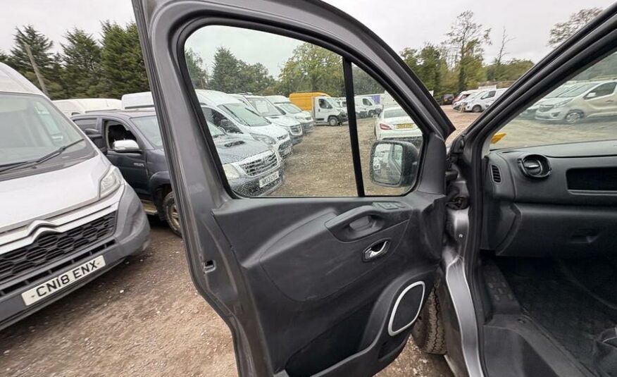 2017 Vauxhall Vivaro – Model: Vivaro 2900 Sportive CDTi Bi-T S/S – DU67WKS