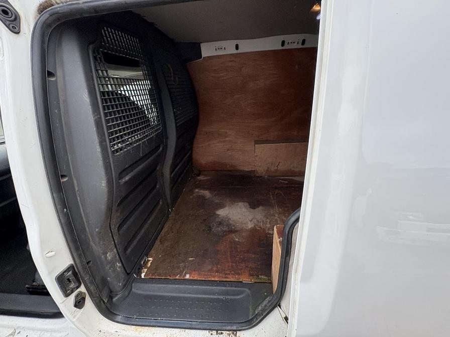 2013 Volkswagen Caddy – Model: Caddy C20 TDI 75 – RK13PYL