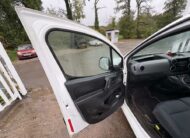 2011 Peugeot Partner – Model: Partner 625 SE HDi 75 – ML11XRV