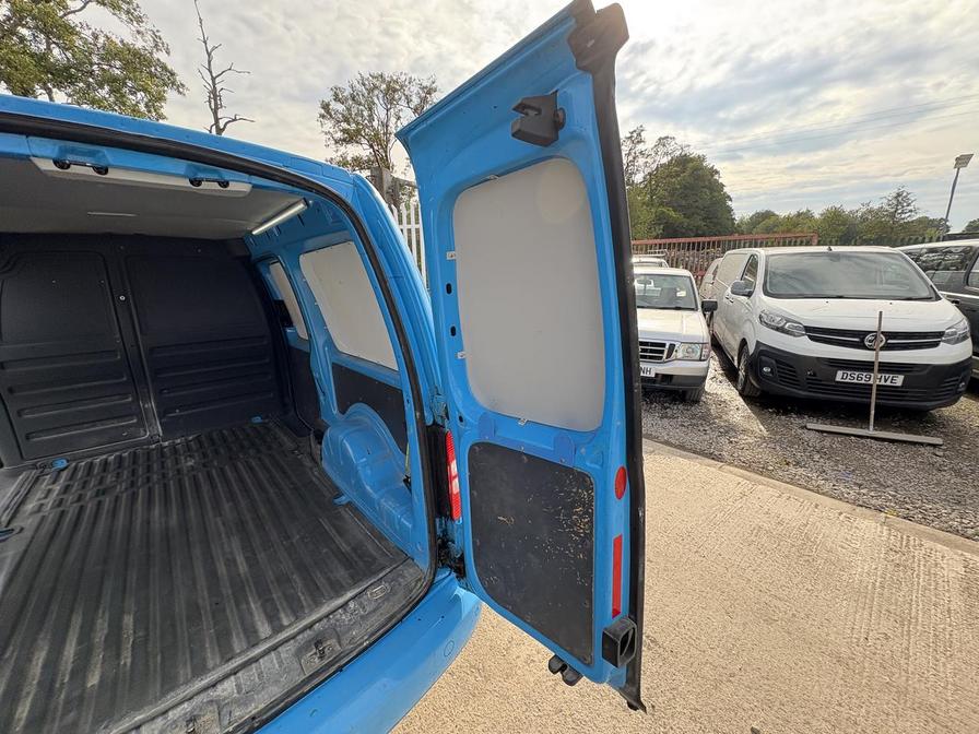 2013 Volkswagen Caddy Caddy C20 Startline TDI – PN63ZHF