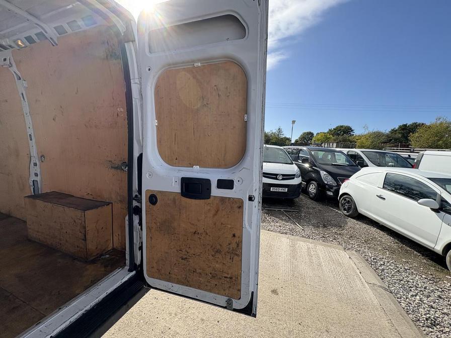 2022 Peugeot Boxer Boxer 335 Professional L2H2 Blue HDi – NL22BLX