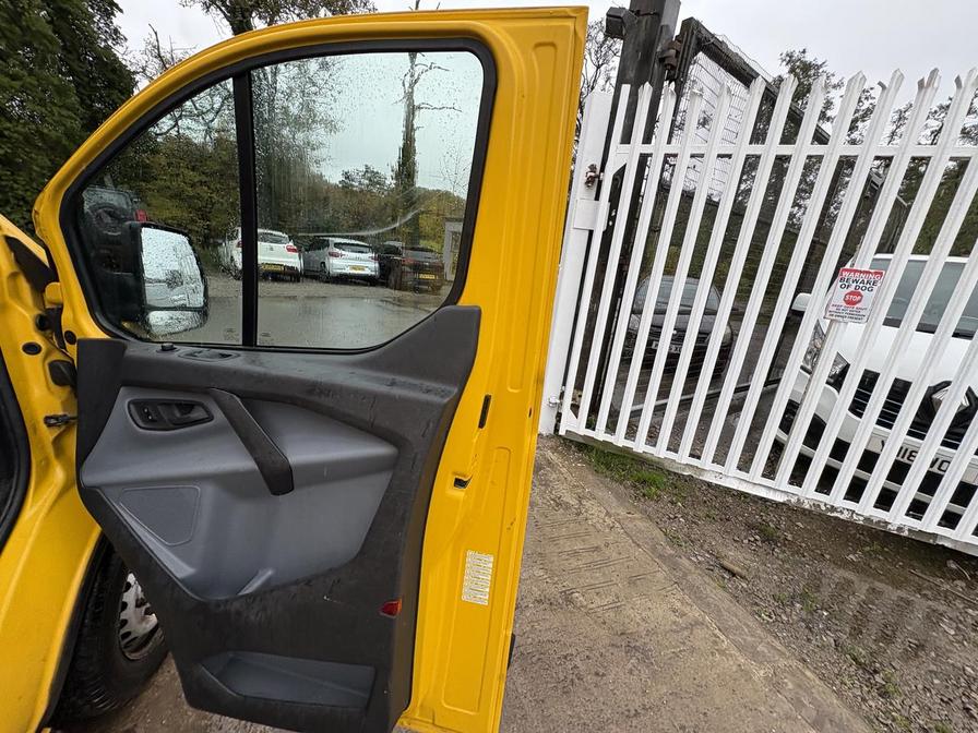 2015 Ford Transit Custom – Model: Transit Custom 310 E-Tech – LG65AOR