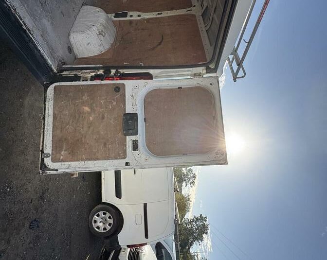 2013 Peugeot Boxer Boxer 333 L1H1 HDi – CK63FUY