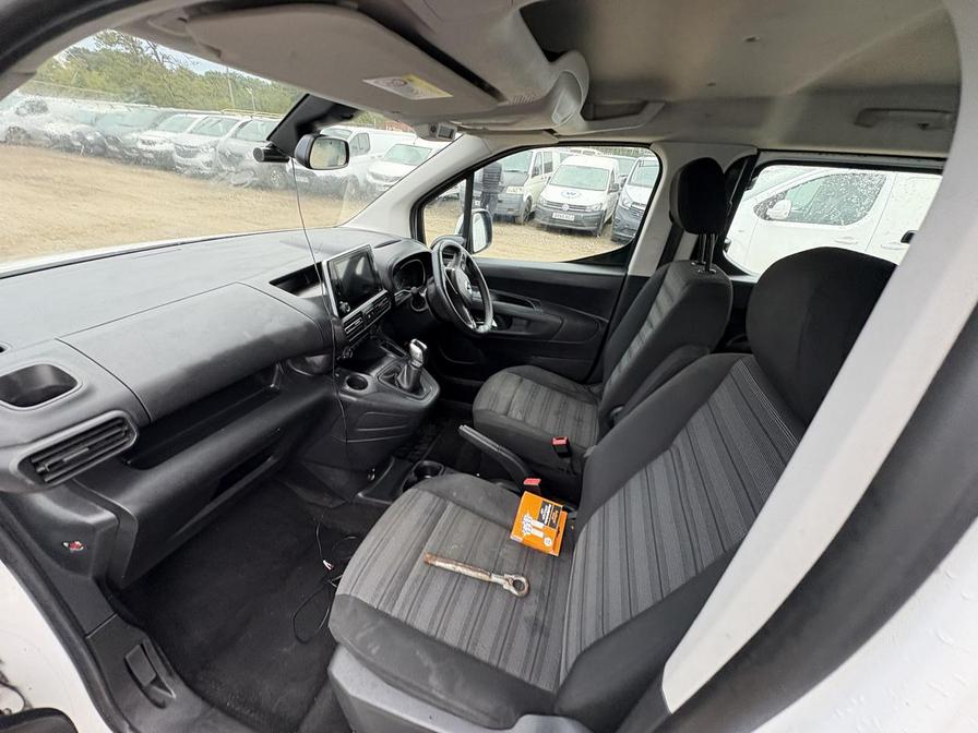 2018 Vauxhall Combo Life – Model: Combo Life Energy CDTi S/S – DS68OLE