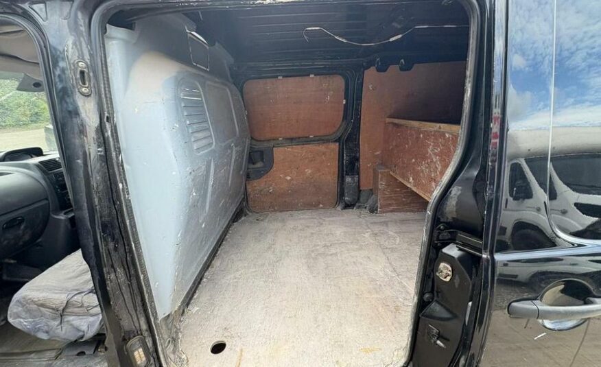 2013 Citroen Dispatch Dispatch 1200 L2H1 Enterprise HDi – NG13FUP