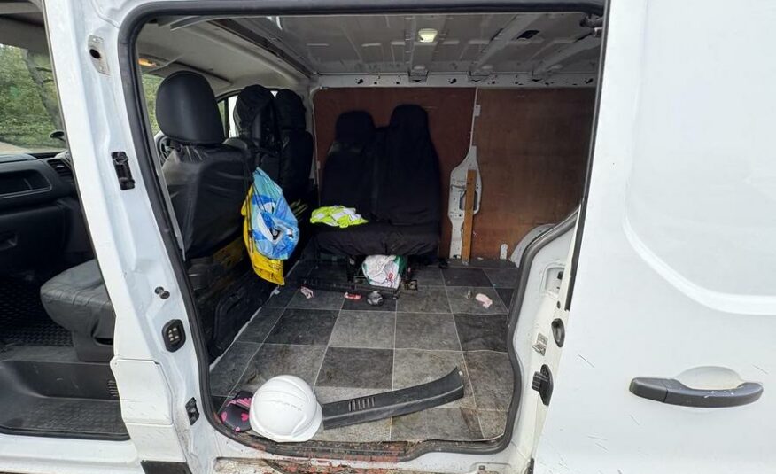 2018 Vauxhall Vivaro Vivaro  2900 Sportive CDTi – DN68YTX