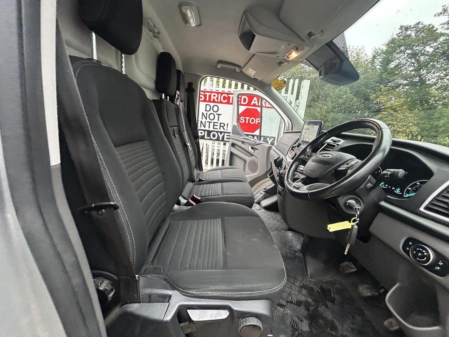 2019 Ford Transit Custom – Model: Transit Custom 300 Limited – BK19XYM