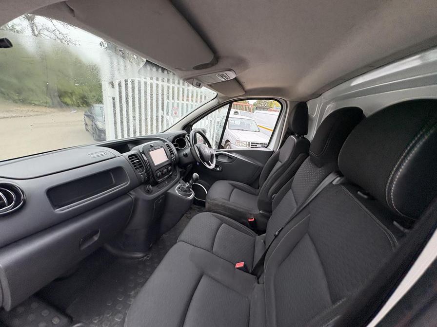 2018 Vauxhall Vivaro – Model: Vivaro 2900 Sportive CDTi – DN68EZS