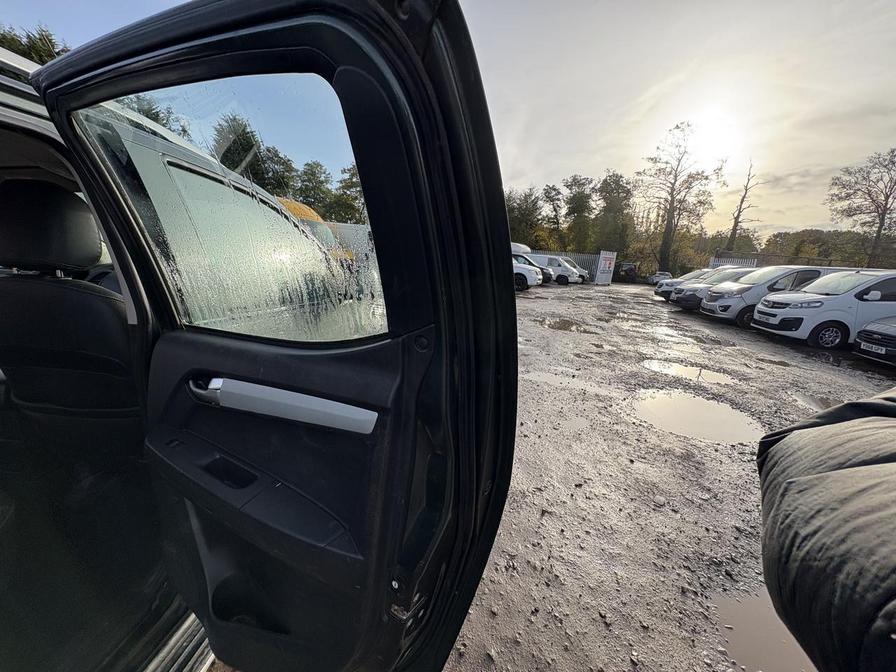 2016 Isuzu D-Max – Model: D-Max Utah Double Cab Twin T TD Auto – LT66BHV