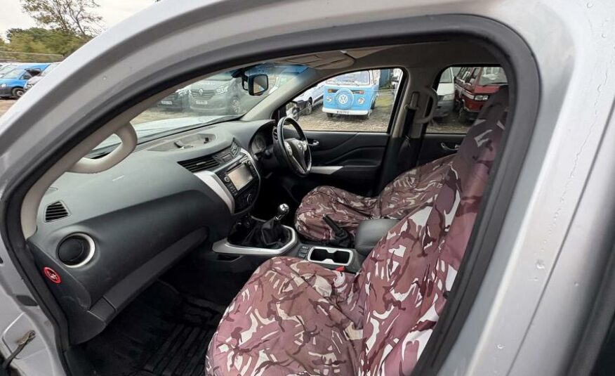 2017 Nissan Navara Navara Tekna dCi – VN17VVF