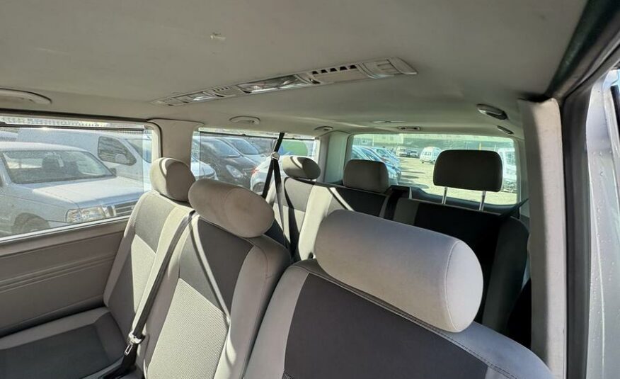 2013 Volkswagen Transporter Transporter T30 SE 102 TDI LWB – RJ63GZD