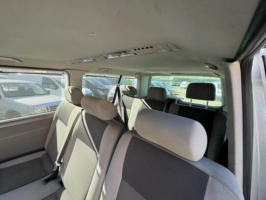 2013 Volkswagen Transporter Transporter T30 SE 102 TDI LWB – RJ63GZD