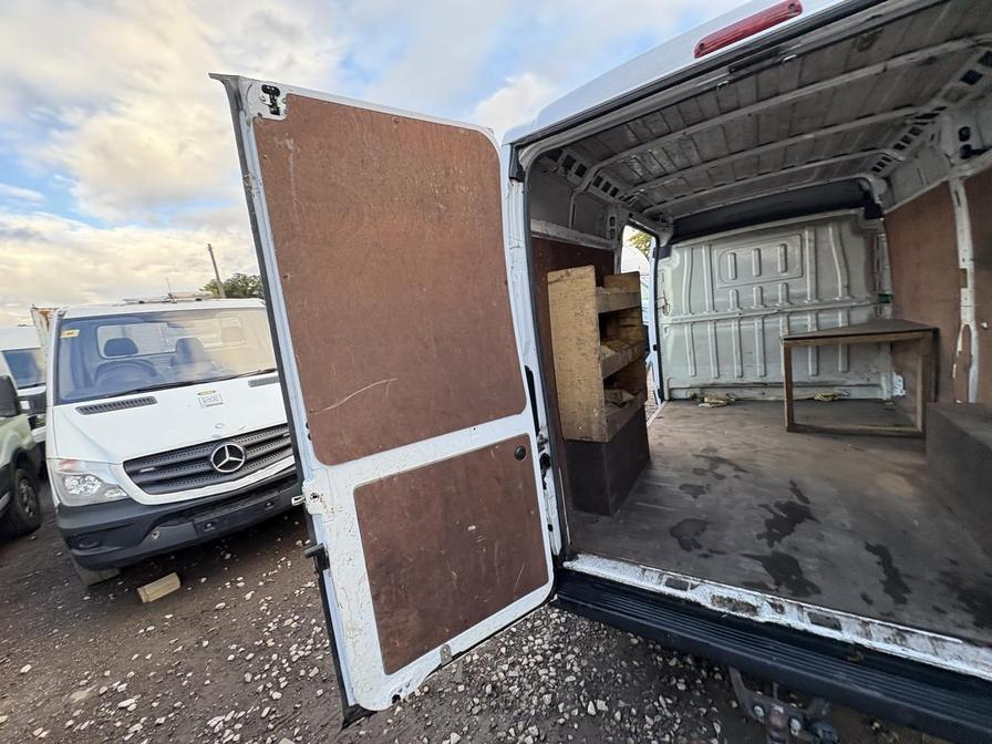 2021 Citroen Relay – Model: Relay 35 L2H2 Enterprise Blue HDi S/S – LM71YCX