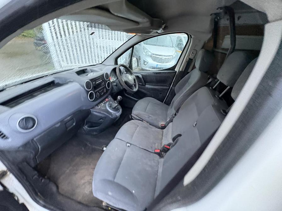 2013 Citroen Berlingo – Model: Berlingo 625 Enterprise HDI – YS13EHO