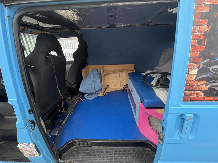 1994   – Model:  – L56EKM