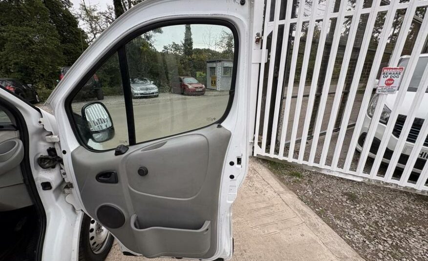 2006 Vauxhall Vivaro – Model: Vivaro Lowfloor CDTi 100 – DA06OBC