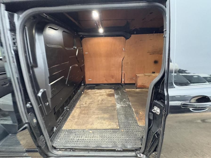 2020 Ford Transit Custom – Model: Transit Custom 300 Limited EcoBlue – HW70UVM