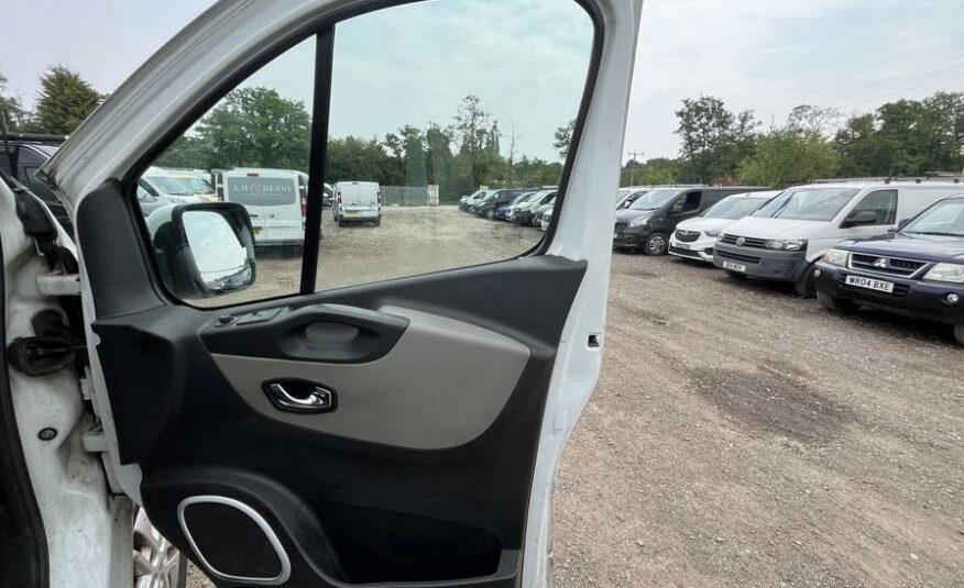 2018 Renault Trafic Trafic SL27 Sport Nav Energy dCi – YH18WOA