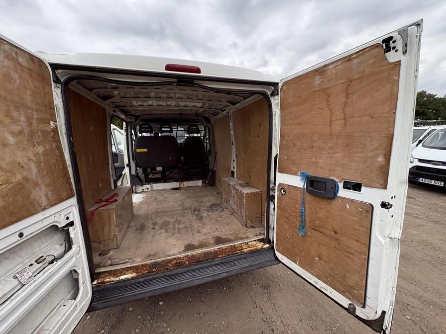 2009 Peugeot Boxer Boxer 330 SWB – KS09VHF
