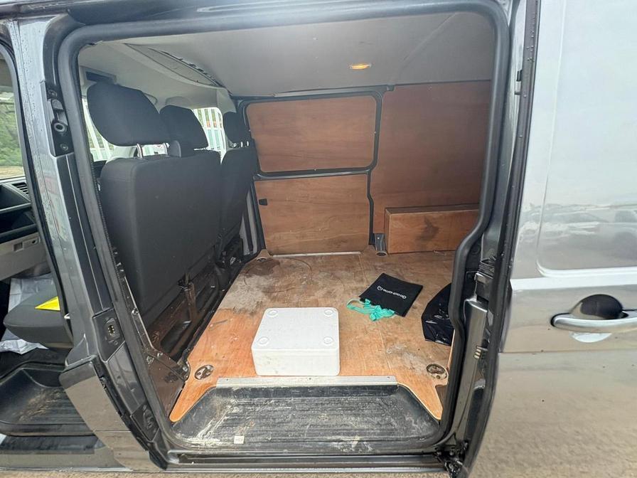 2018 Volkswagen Transporter Transporter T32 Highline TDI BlueMotion Technology 4Motion Semi-Auto – CY68GZK