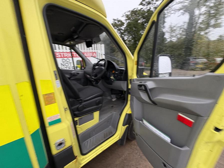 2007 Mercedes-Benz Sprinter – Model: Sprinter 515 CDi MWB – CN07AHX