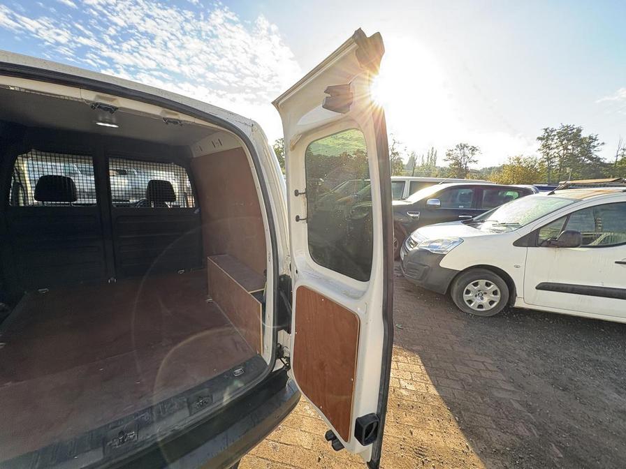 2020 Volkswagen Caddy Caddy C20 Startline TSi BlueMotion Technology – LR70FDV