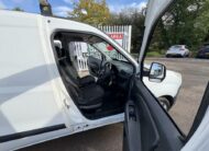 2014 Vauxhall Combo – Model: Combo 2000 L1H1 CDTi – DU64NDY