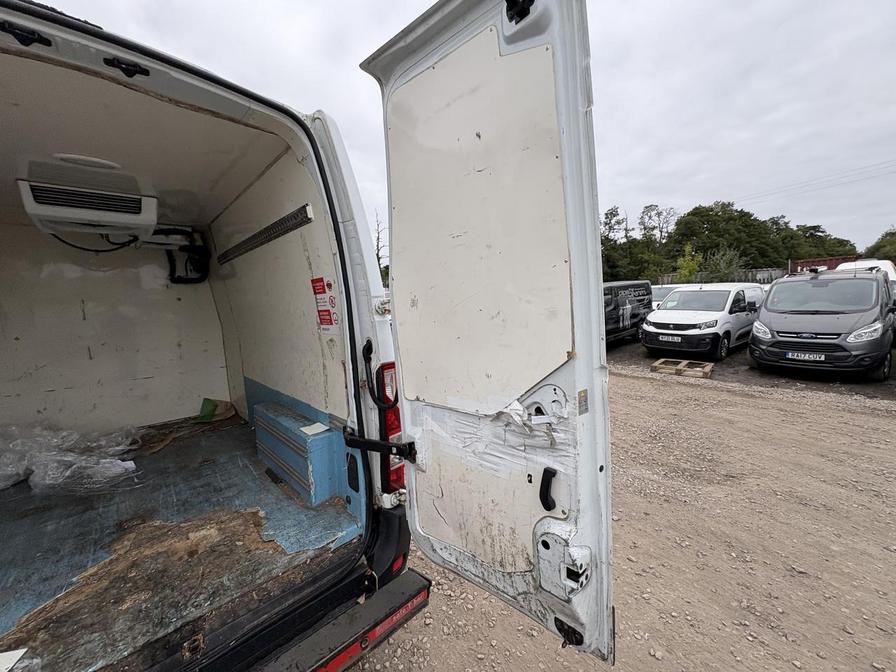 2014 Renault Master Master MM35 Business DCI – DK64AJV