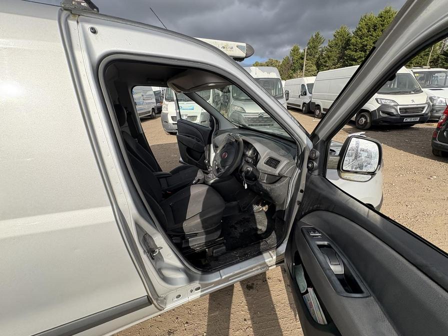 2017 Fiat Doblo Cargo – Model: Doblo SX MultiJet – CP66MFA