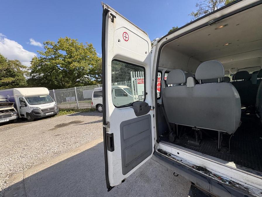 2010 Ford Transit Transit 115 T430 17s RWD – YP10OXW