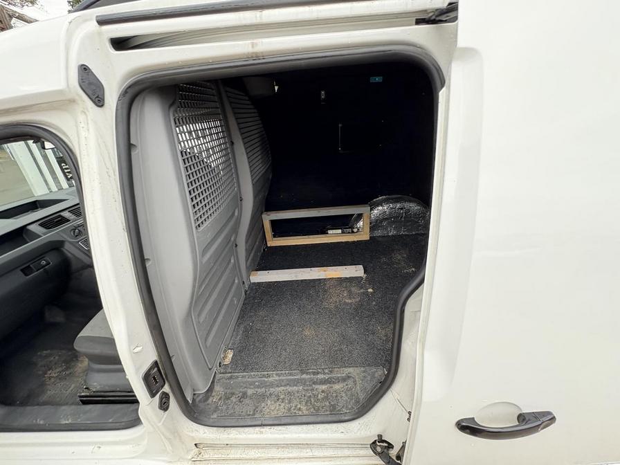 2017 Volkswagen Caddy Caddy C20 Startline TDI – GD67DJO/Y26DLP
